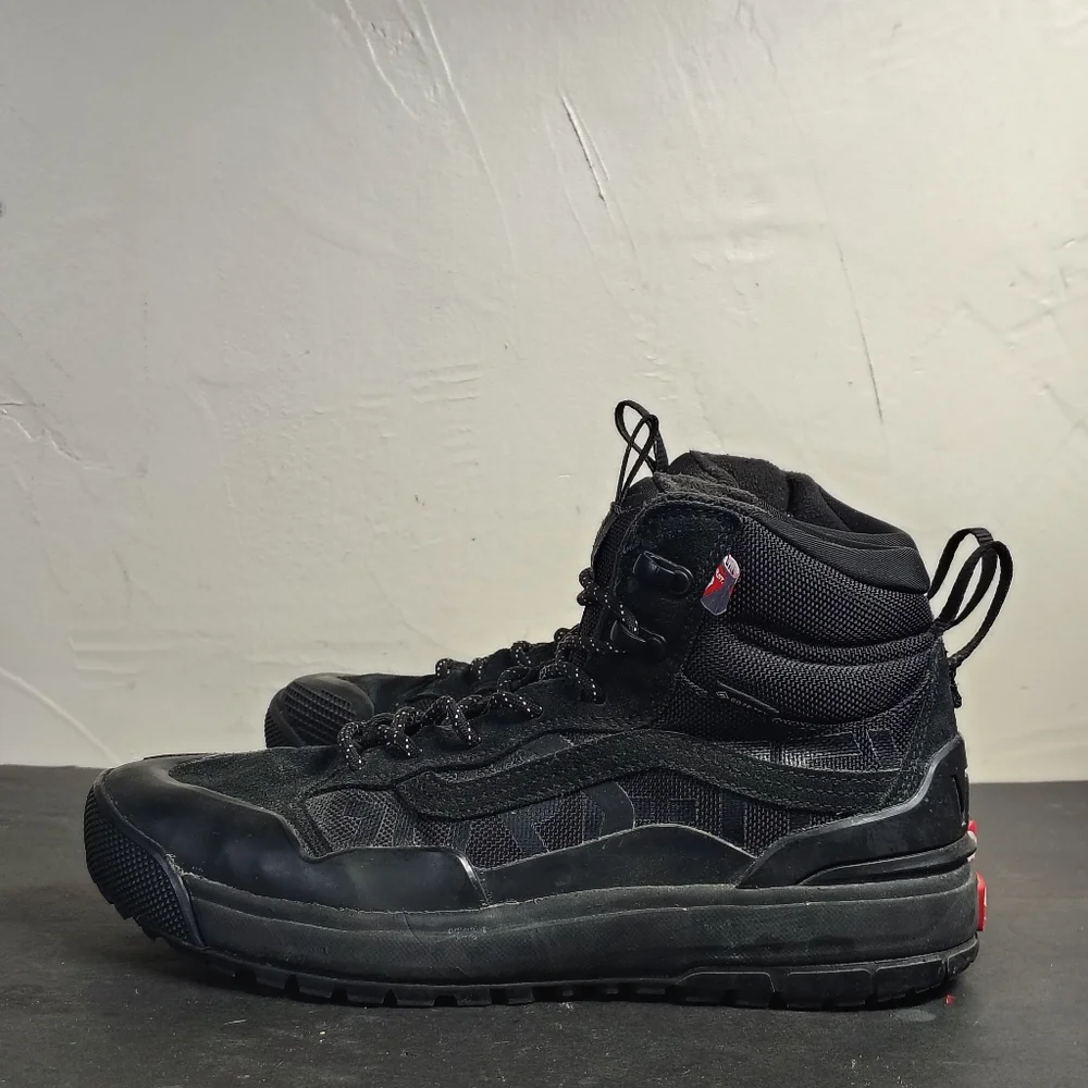 Vans ULTRARANGE EXO Hi MTE 2 GoreTex Black Winter Rain Boots Shoes Womens 9 Mens
